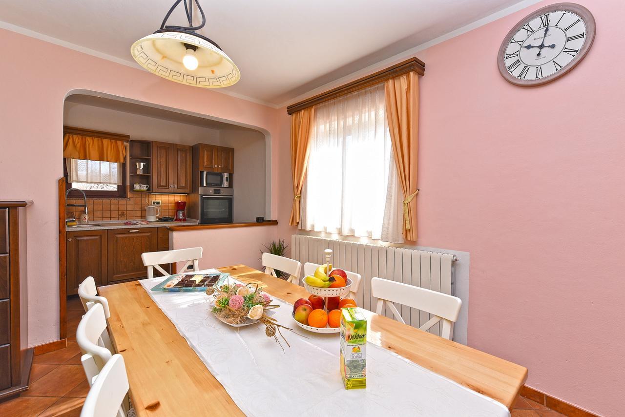 Apartment Modrusani 1561 Žminj Eksteriør bilde